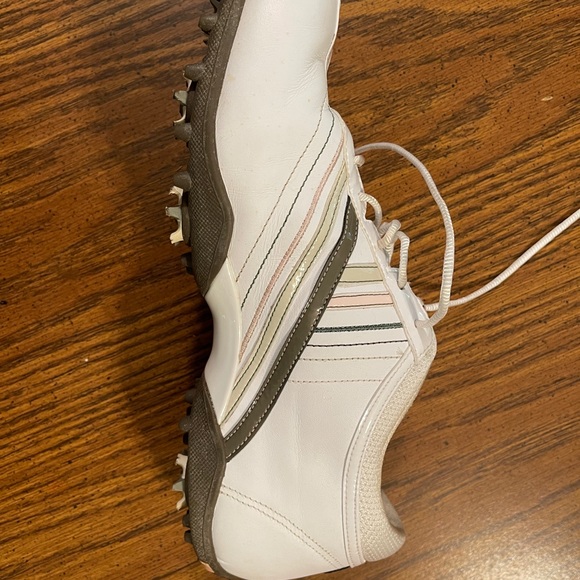 Women’s Nike golf shoes size 9 - Picture 4 of 14